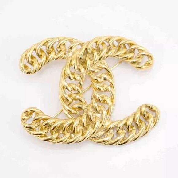 CHANEL CC Logo Round Link Rope Brooch Gold Tone 1107 Pin Auth - Picture 1 of 12